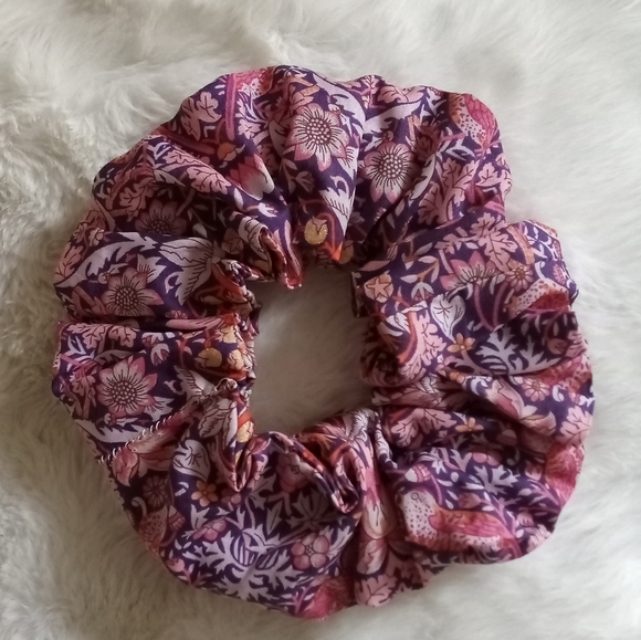 Liberty of London Art Fabric Scrunchie Strawberry Thief Copper Purple Floral - Picture 1 of 8